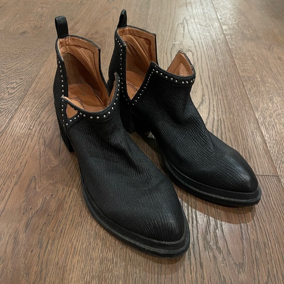 Jeffrey Campbell ankle booties - Picture 2 of 6